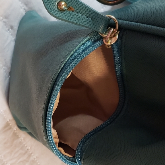 Nicole womens purse gently used many compartments - Picture 8 of 16